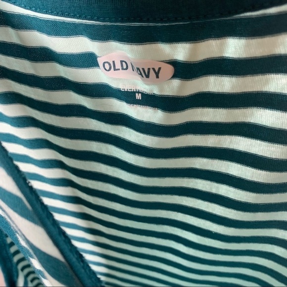 3 tops bundle short sleeve - Ana, Old Navy and Belle + Sky size Medium - Picture 9 of 10